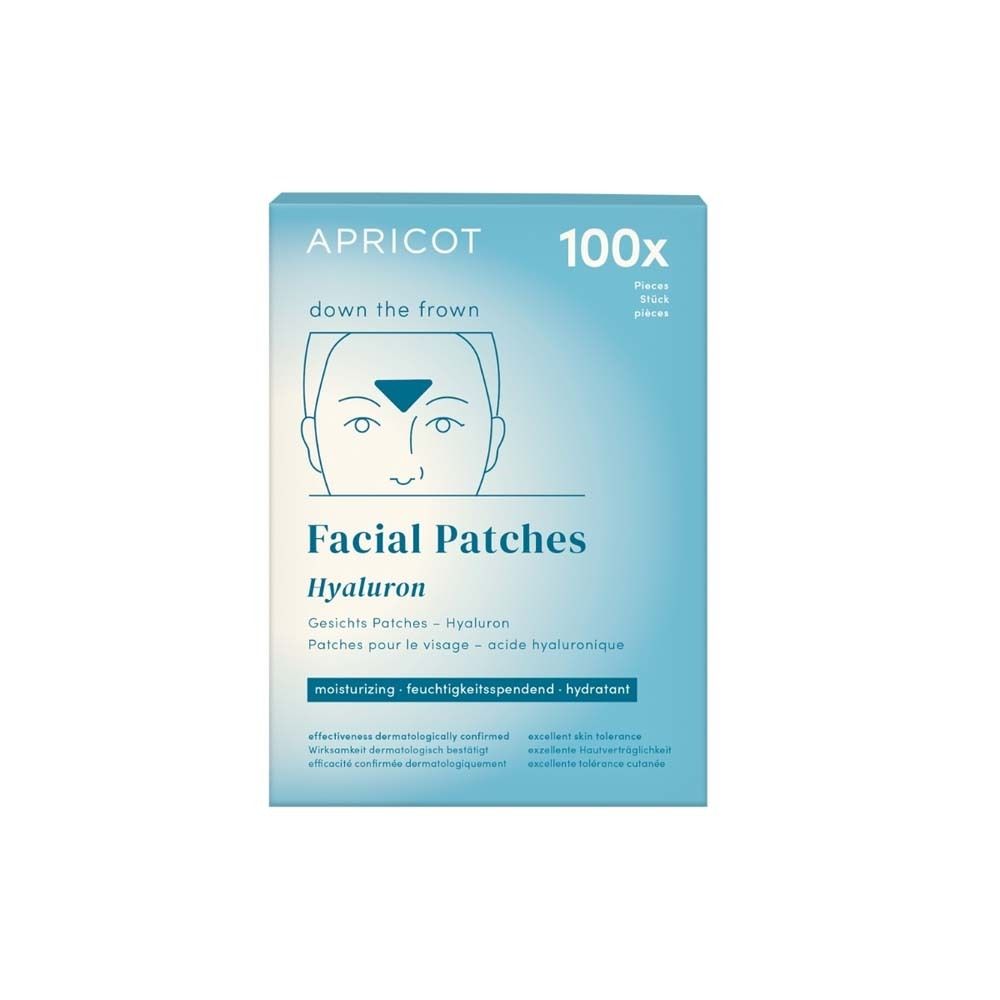 Packung mit APRICOT Gesicht Patches. Blaue Verpackung mit Produktinformationen.