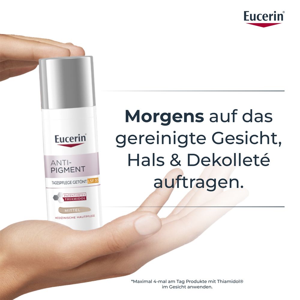 Hand hält Produkt. Text: Morgens auf das gereinigte Gesicht, Hals & Dekolleté auftragen.