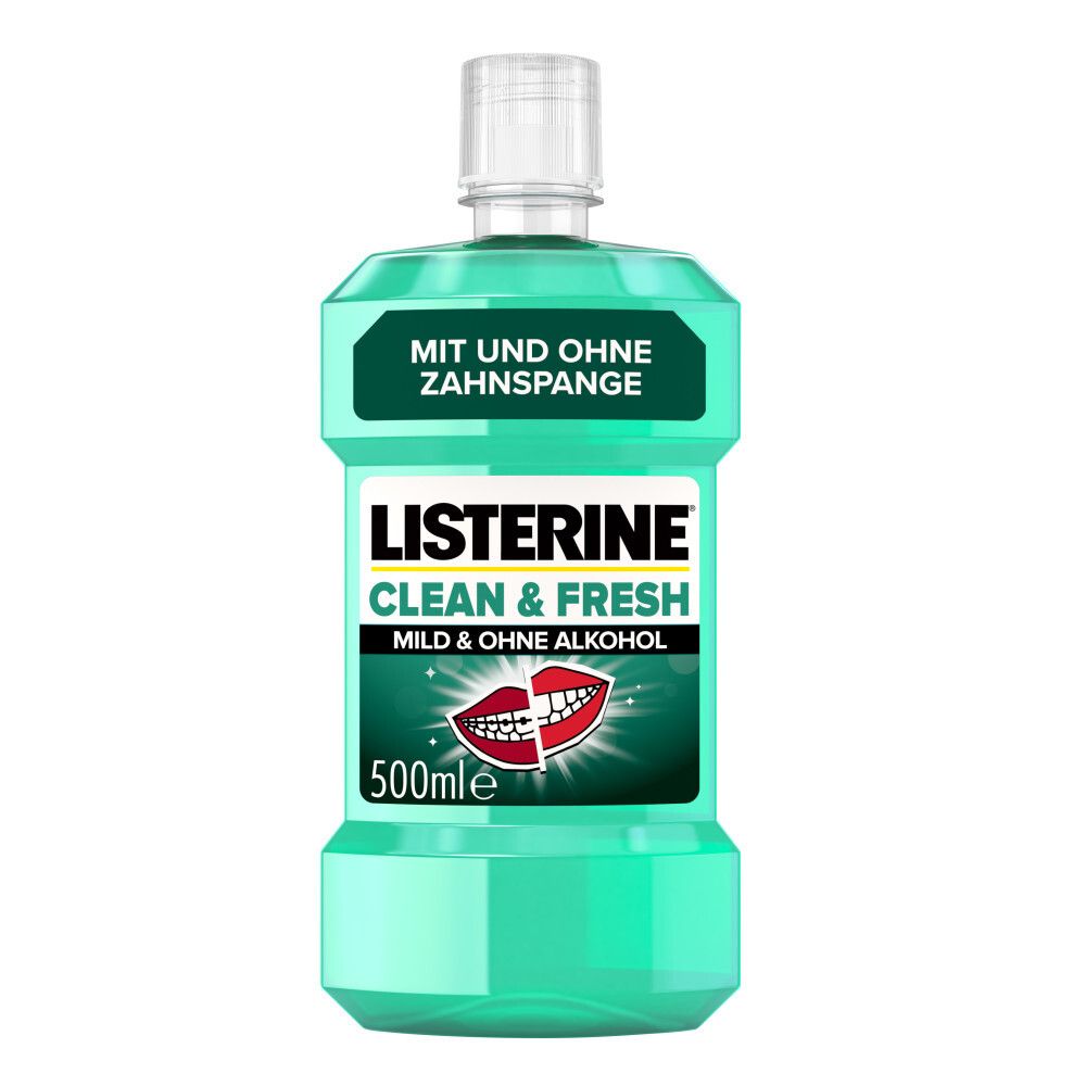 Grüne LISTERINE® Clean & Fresh Flasche. Aufschrift: Mild & ohne Alkohol. Mit und ohne Zahnspange.