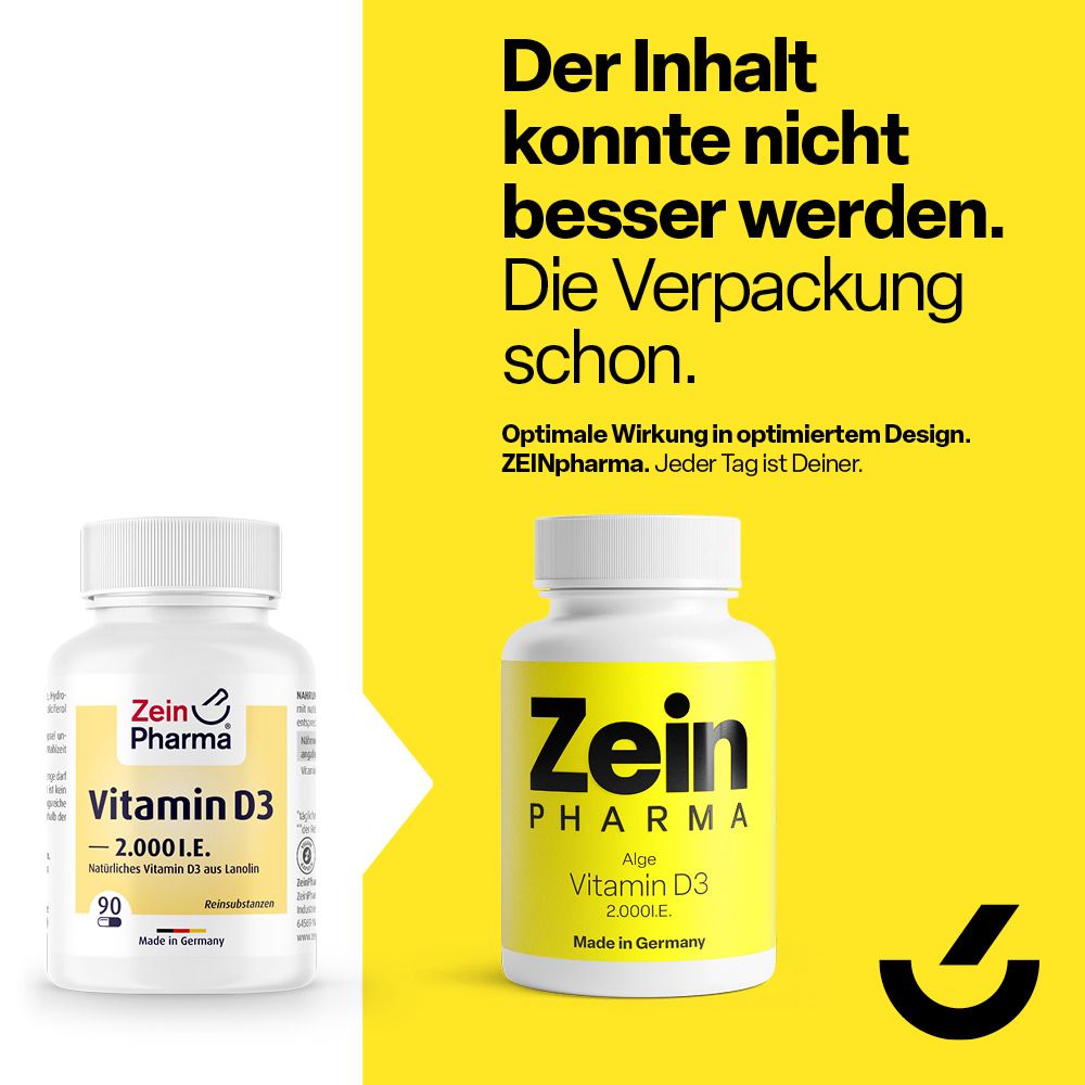 Zwei Flaschen ZeinPharma Vitamin D3. Eine im Vordergrund, eine im Hintergrund. Gelber Hintergrund.