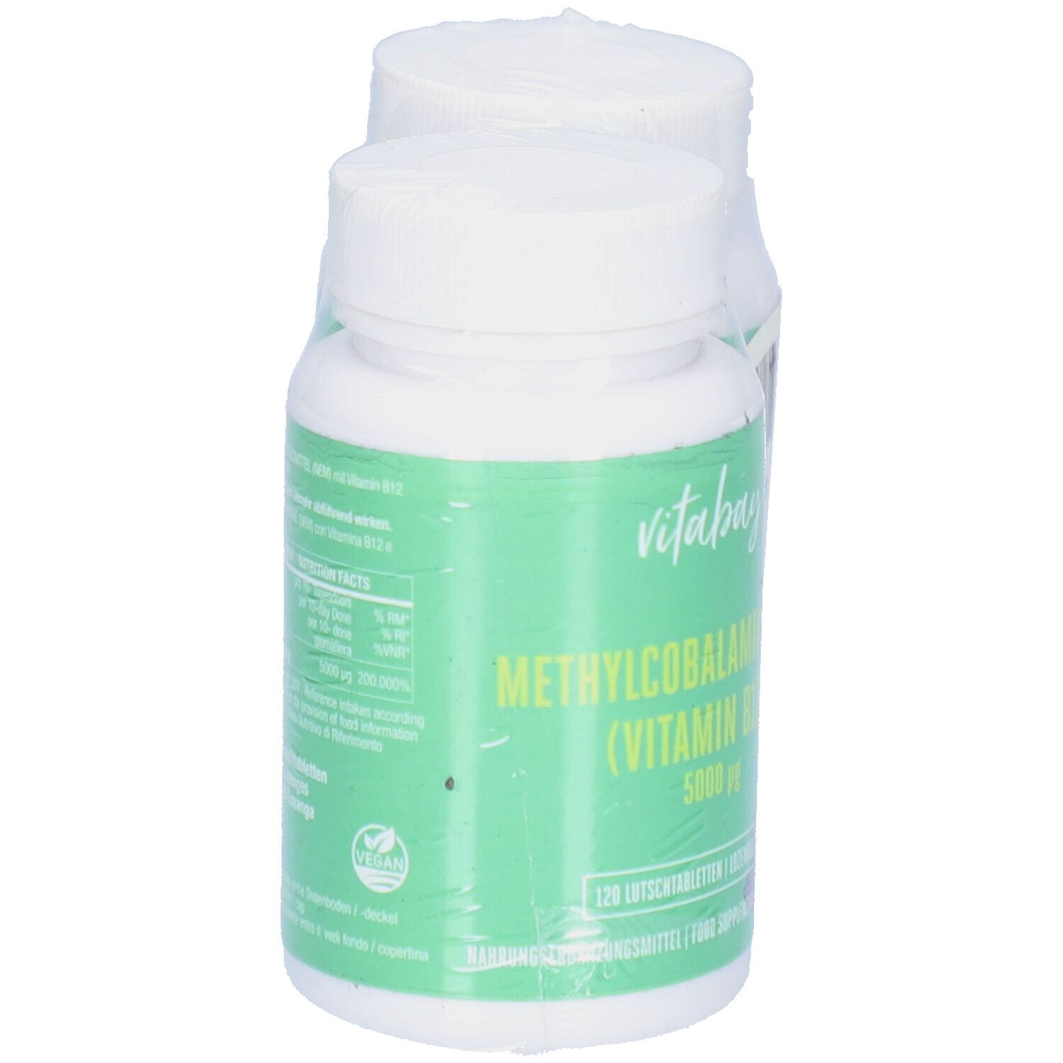 Eine weiße Flasche Vitabay B12 Depot 5000 mcg, in Folie verpackt. Grünes Etikett mit Produktinformationen und Logo.