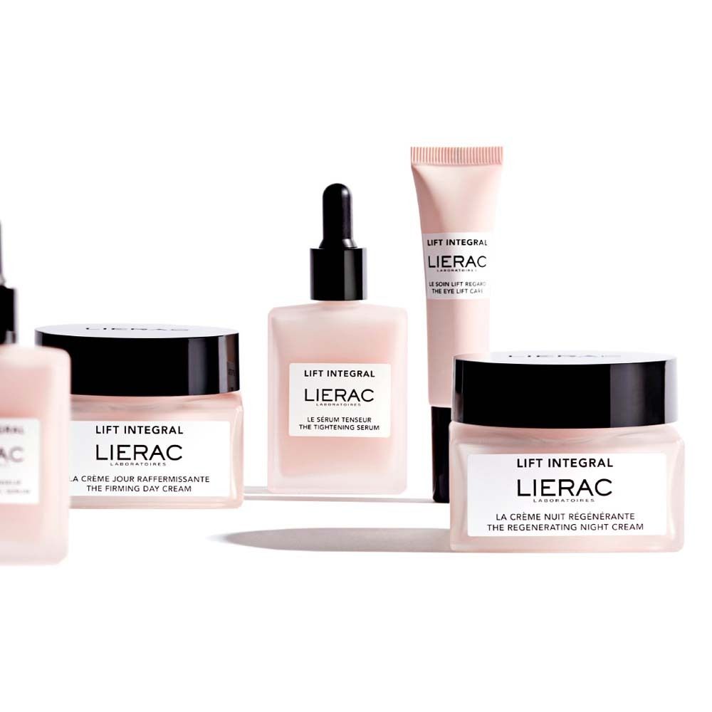 Verschiedene rosa Produkte. Aufschrift: LIFT INTEGRAL, LIERAC. Produkte: Tages- und Nachtcreme, Serum.