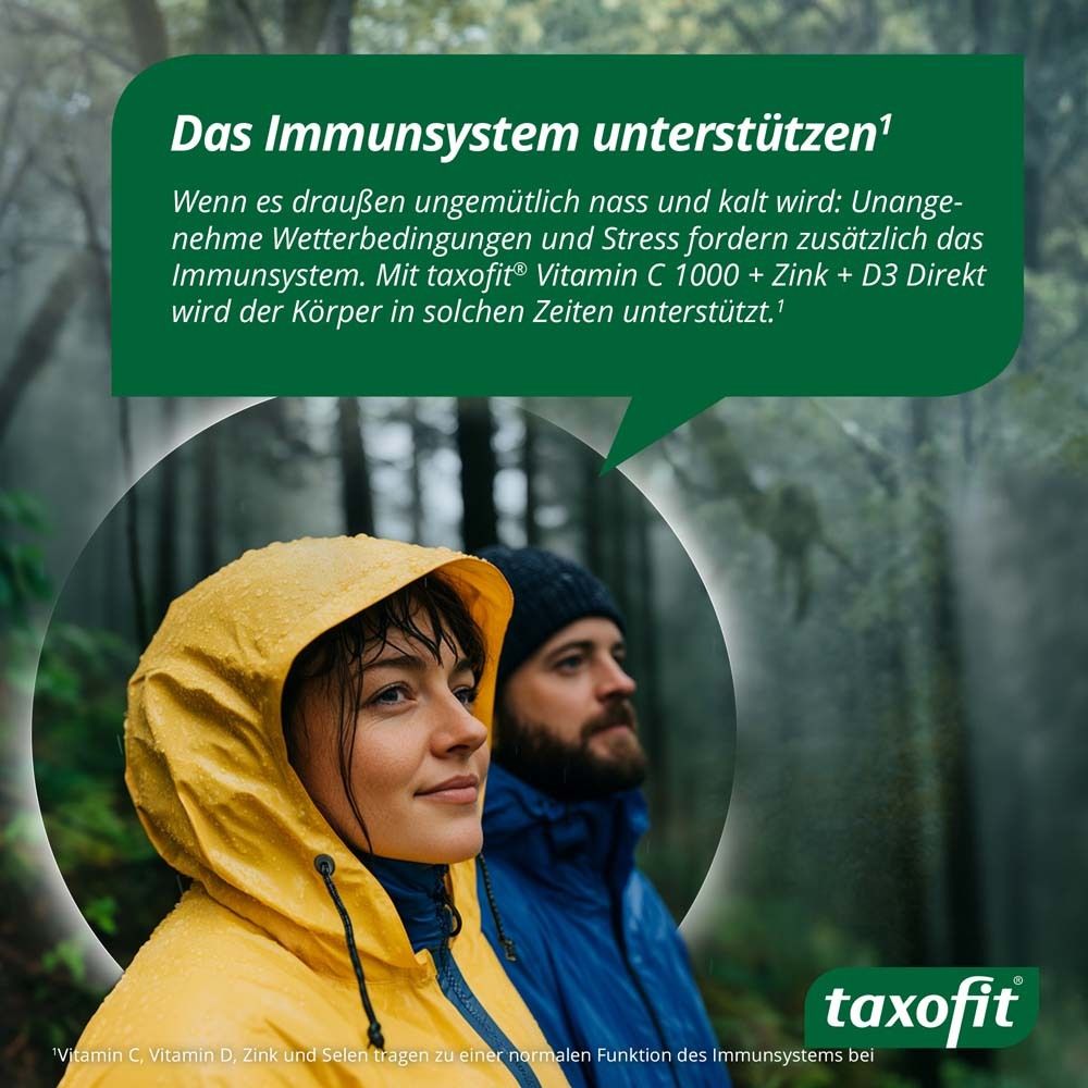 Paar im Regen.  Im Hintergrund: taxofit® Vitamin C 1000 + Zink + D3 Direkt. Text: Das Immunsystem unterstützen.