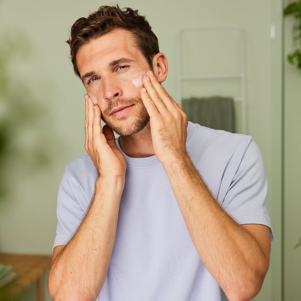 Weleda For Men 2in1 Face Wash - erfrischende porentiefe Reinigung für Gesicht und Bart