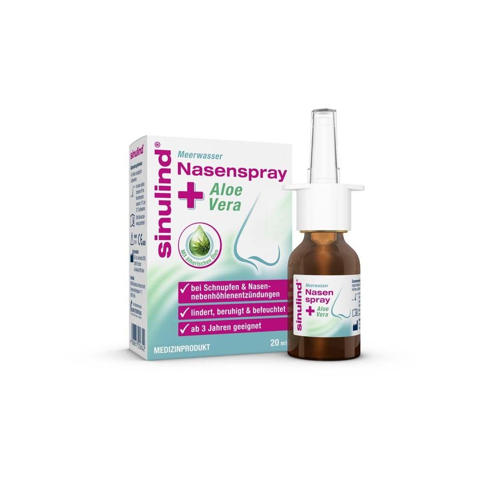 Nasenspray mit Verpackung. Enthält Meerwasser und Aloe Vera. Flasche und Schachtel mit Produktinformationen.