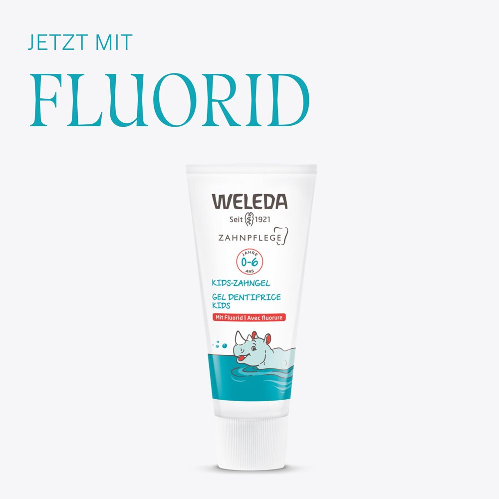 Weleda Kids-Zahngel Tube. Text: JETZT MIT FLUORID. Weißer Hintergrund.