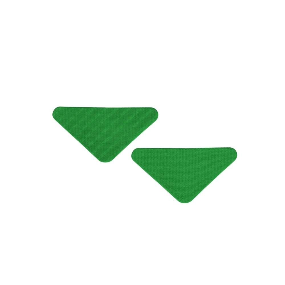 Zwei grüne, dreieckige Gesichtspatches. Die Oberfläche ist strukturiert.