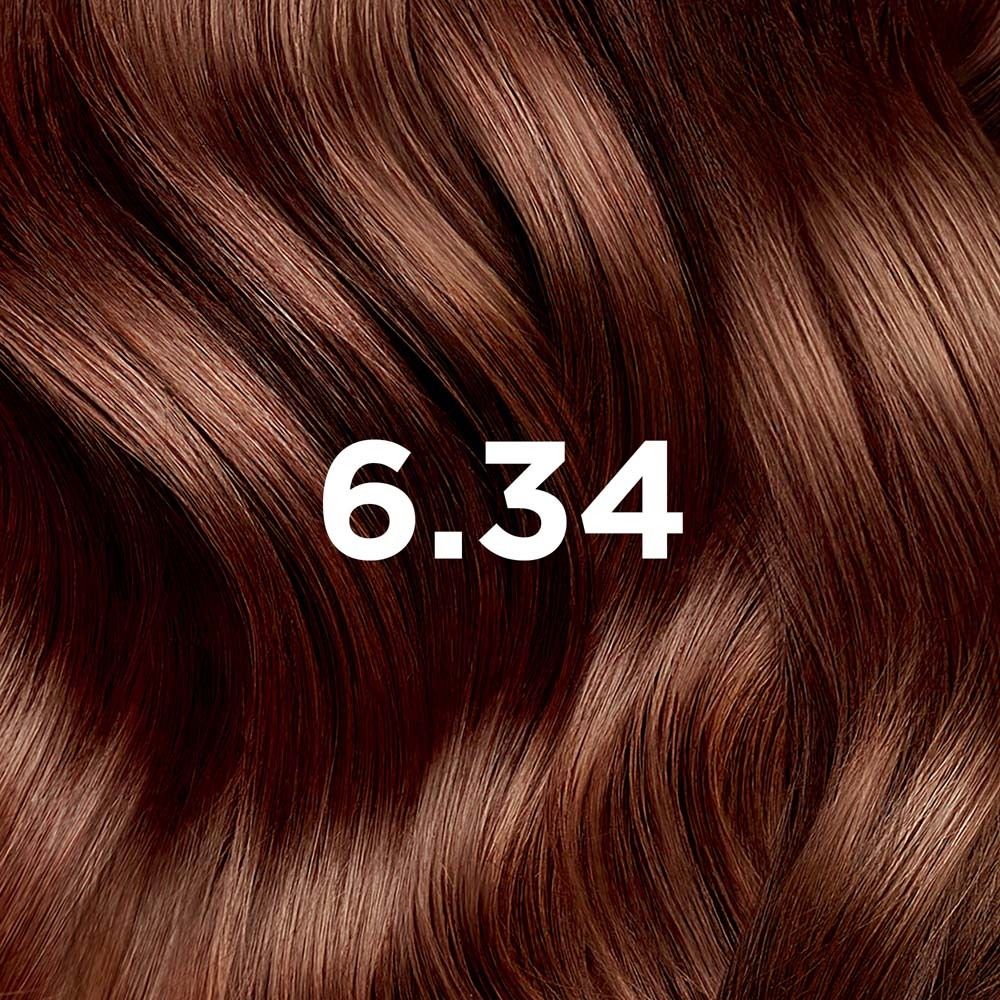 Haarsträhne in der Farbe 6.34. Dunkelblond Kupfer. Die Farbe ist auf dem Haar dargestellt.