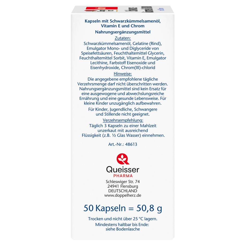 Seite der Doppelherz Schwarzkümmelöl 1800 mit Chrom Verpackung. Zutatenliste, Herstelleradresse und Gewicht.