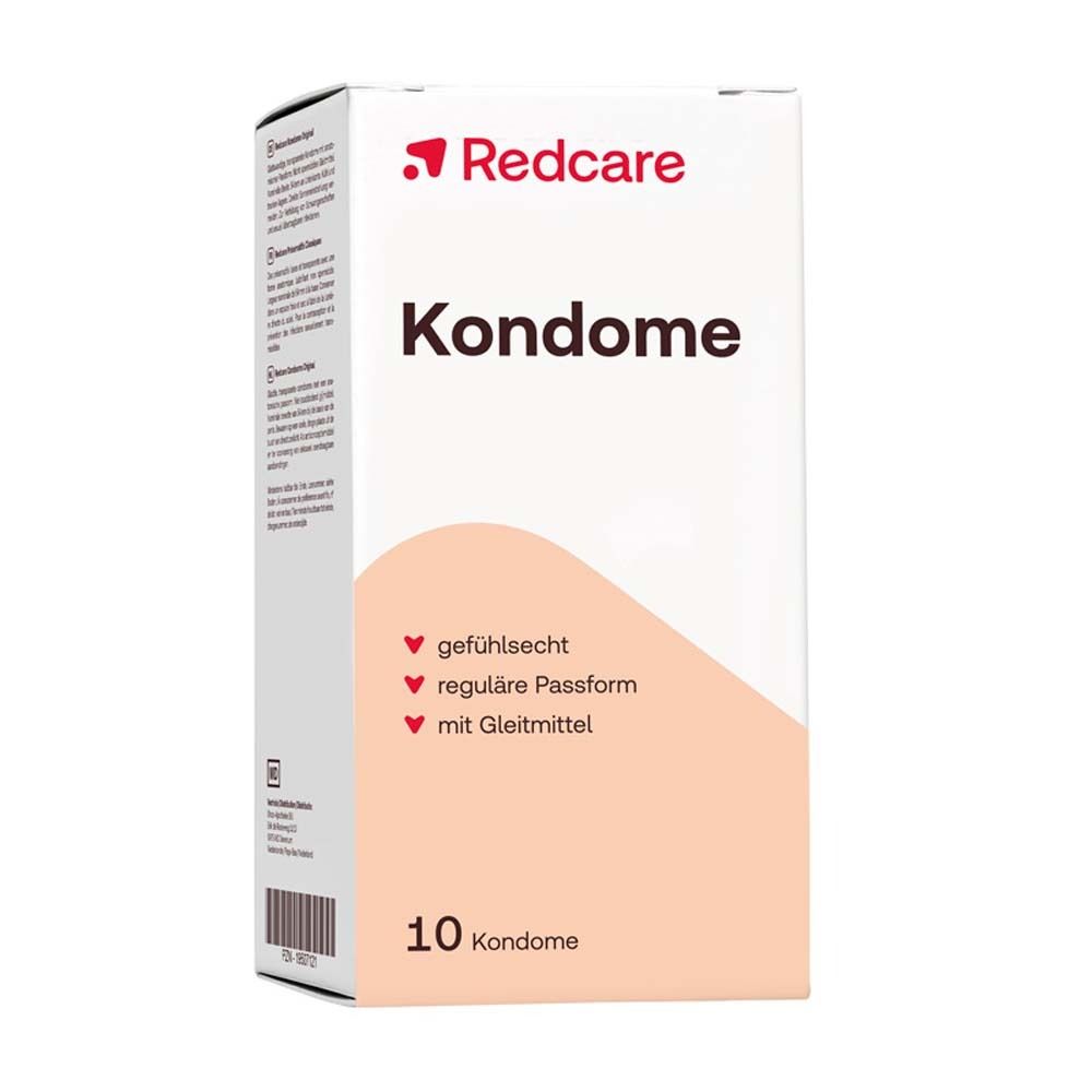 Schachtel mit Kondomen. Marke Redcare. Aufschrift: Kondome, gefühlsecht, reguläre Passform, mit Gleitmittel. 10 Kondome.