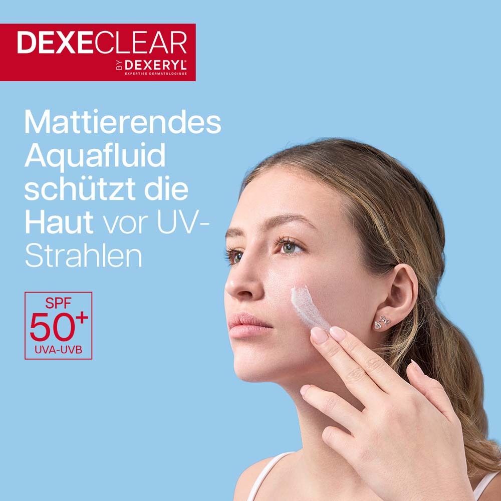 Frau trägt mattierendes Aquafluid auf. Text: Schützt die Haut vor UV-Strahlen. SPF50+.
