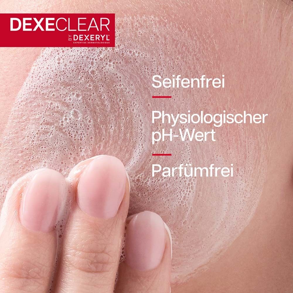 Nahaufnahme von Gesicht mit Schaum. Text: Seifenfrei, Physiologischer pH-Wert, Parfumfrei.