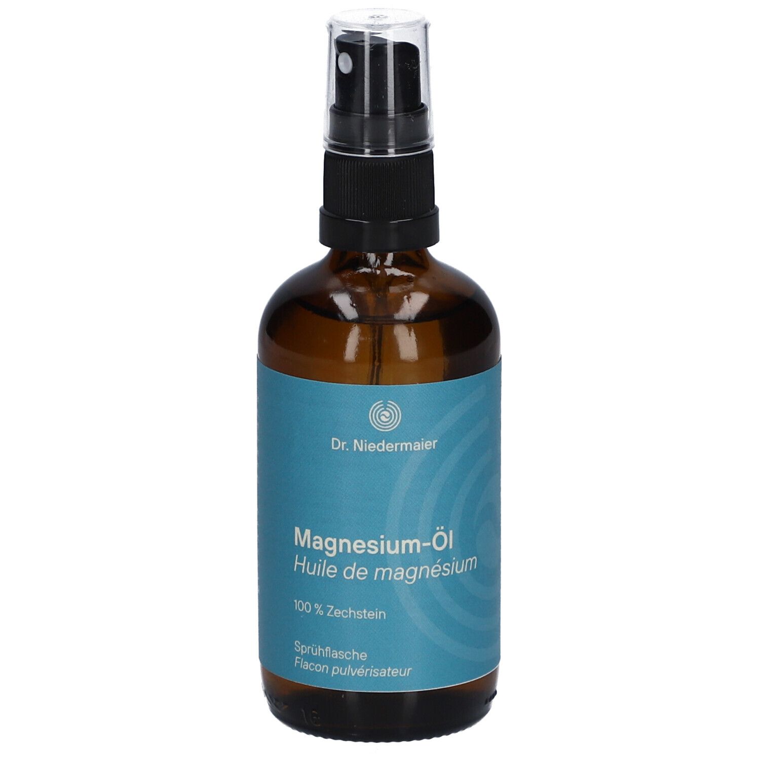 Braune Glasflasche mit Sprühkopf. Aufschrift: Magnesium-Öl, Dr. Niedermaier. Türkisfarbenes Etikett.