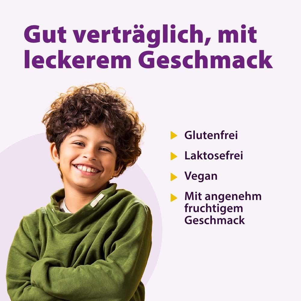 Junge lächelt. Text: Gut verträglich, mit leckerem Geschmack. Glutenfrei, laktosefrei, vegan. Fruchtiger Geschmack.