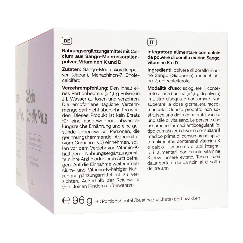 Rückseite der Packung mit Informationen zu Redcare Vita Korallencalcium Plus. Text in Deutsch und Italienisch.