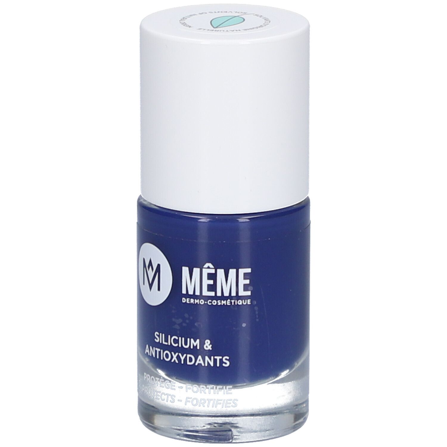 Nagellackflasche mit blauem Lack. Weißer Deckel, Markenlogo und Schriftzug.
