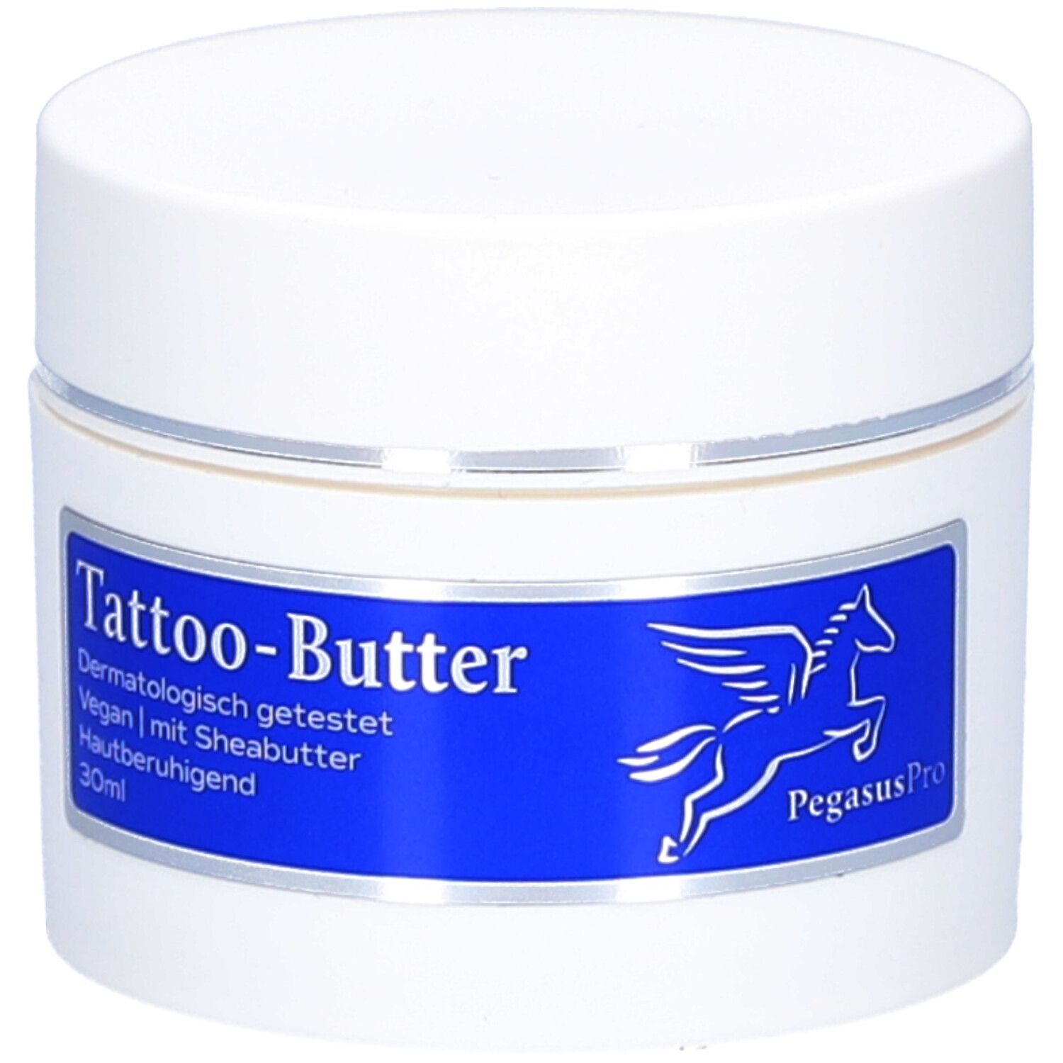 Weiße Dose mit blauem Etikett und Pegasus-Logo. Beschriftung: Tattoo-Butter, Dermatologisch getestet, Vegan, mit Sheabutter, Hautberuhigend, 30ml.