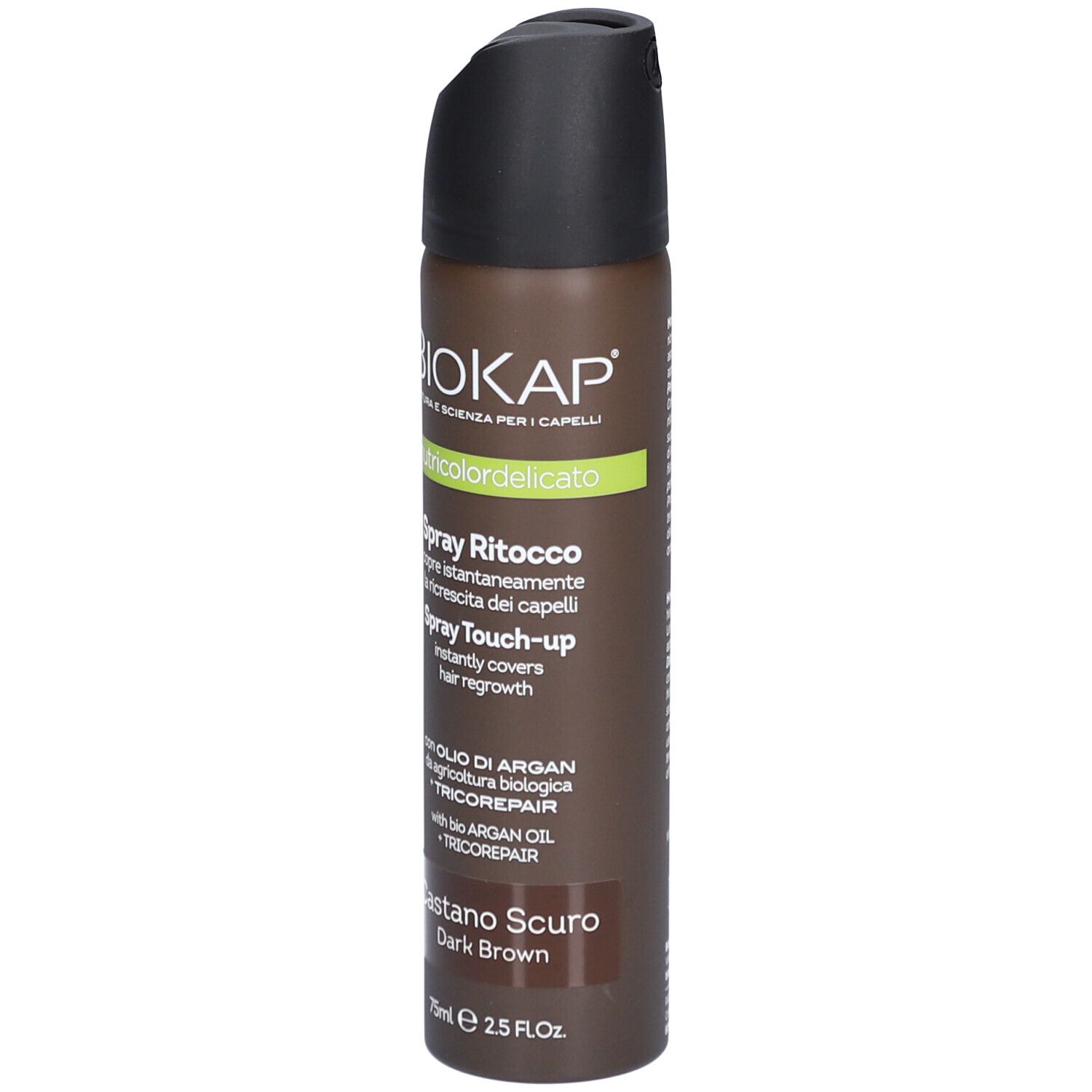Biokap Ansatzspray Touch-up in Dunkelbraun. Die braune Sprühflasche hat einen schwarzen Deckel. Auf der Flasche stehen Produktname, Inhaltsstoffe und Anwendungshinweise. Die Flasche enthält 75ml.