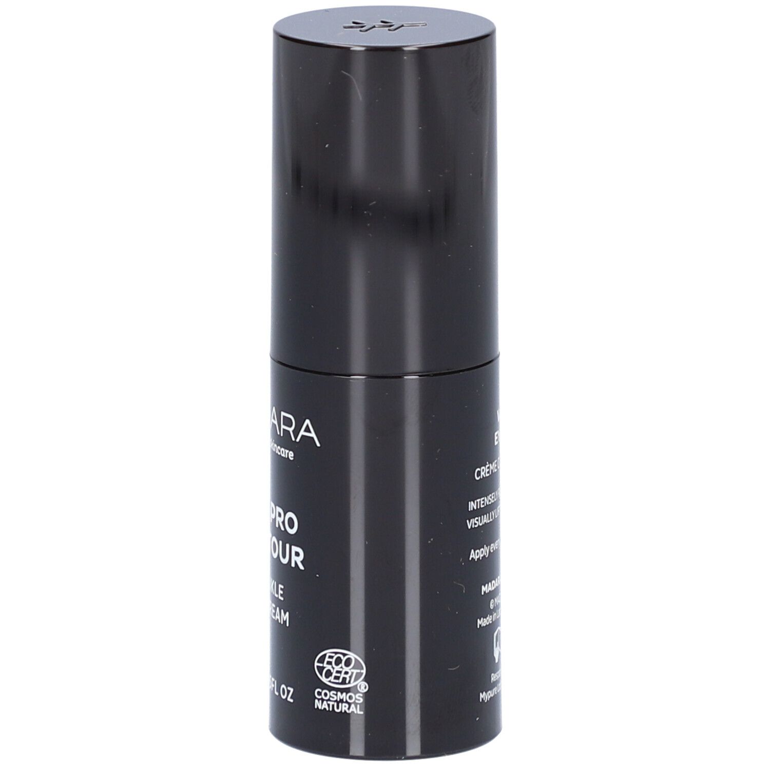Schwarze Augencreme-Tube. Aufschrift: MÁDARA, AGE PRO CONTOUR, WRINKLE EYE CREAM. COSMOS NATURAL-Zertifizierung.