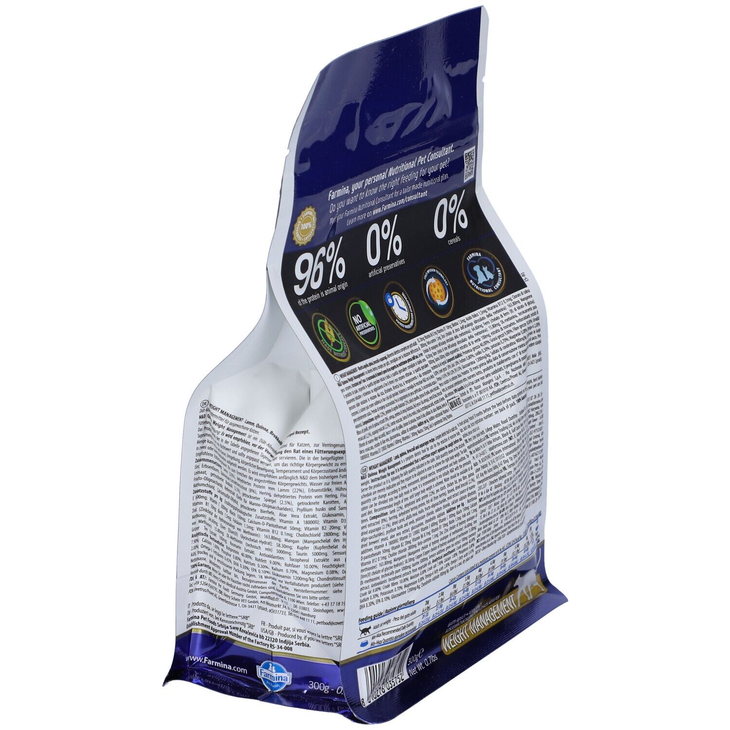 Rückseite Trockenfutter-Beutel. Text: 96% tierischen Ursprungs, 0% künstliche Konservierungsstoffe, 0% Getreide. Farmina.