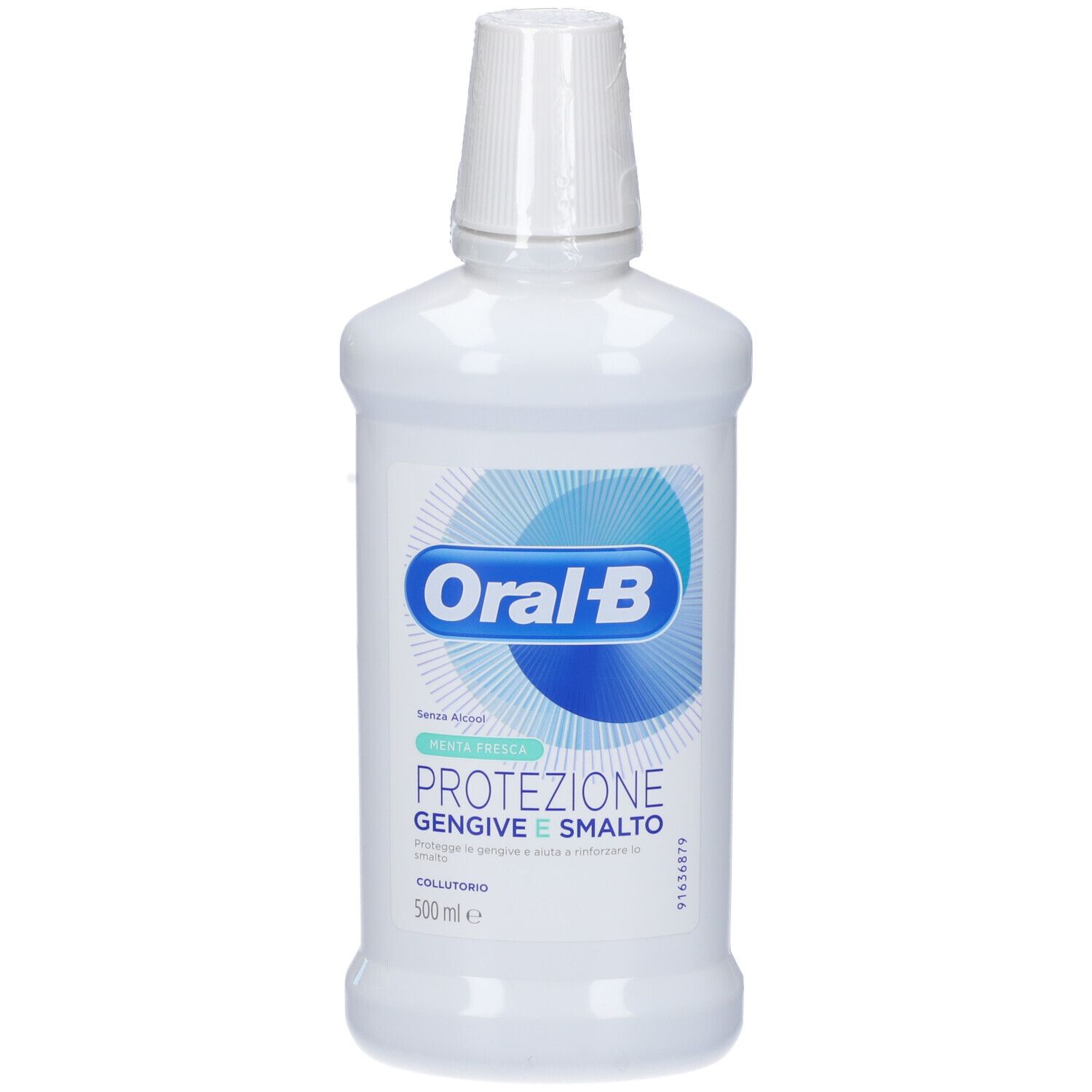 Weiße Flasche mit blau-weißem Etikett. Oral-B Logo und Produktbezeichnung. Frische Minze. Schutz für Zahnfleisch und Zahnschmelz. 500 ml.