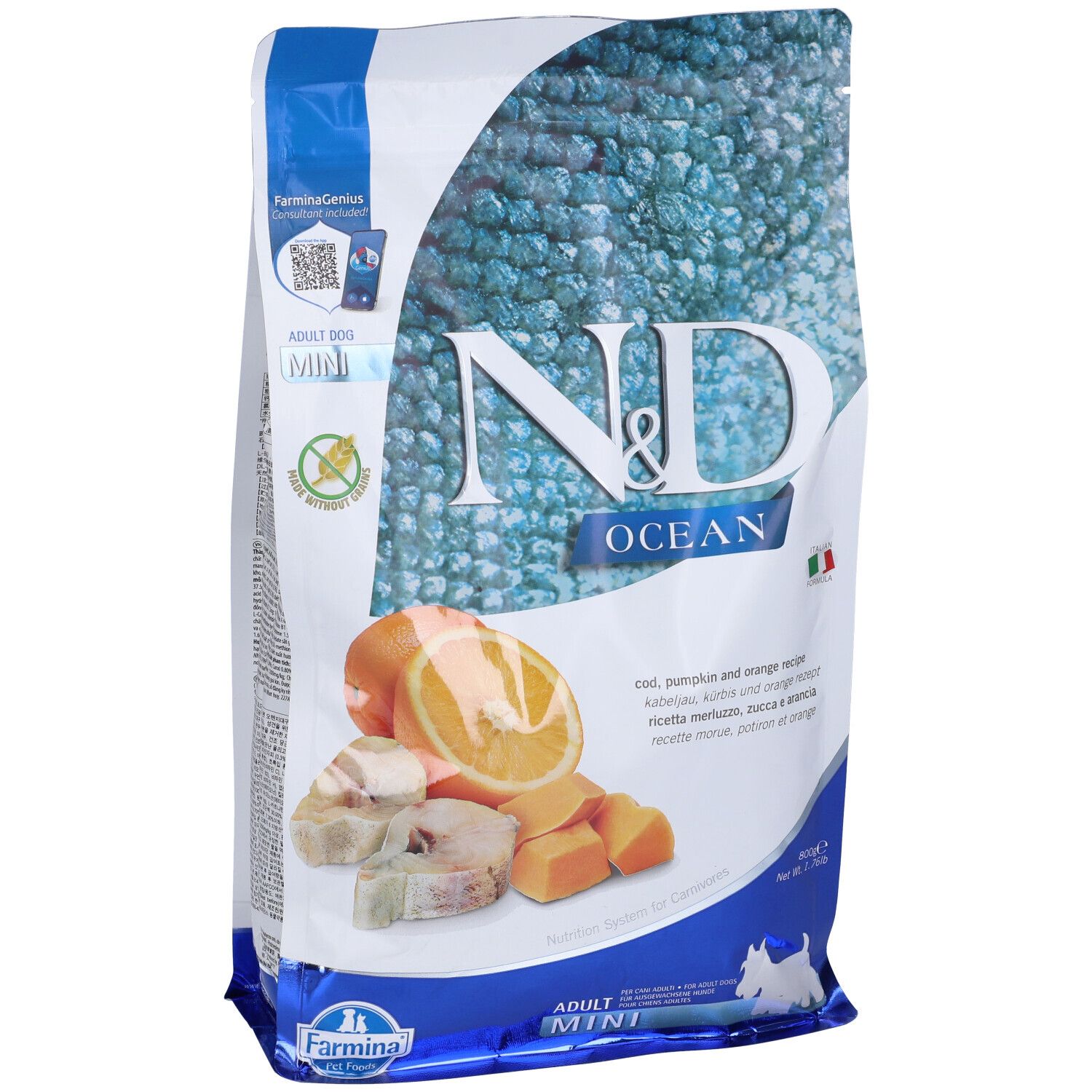 Trockenfutter-Verpackung. Marke N&D Ocean, Mini Adult. Abbildung von Kabeljau, Kürbis und Orange. Italienische Flagge.