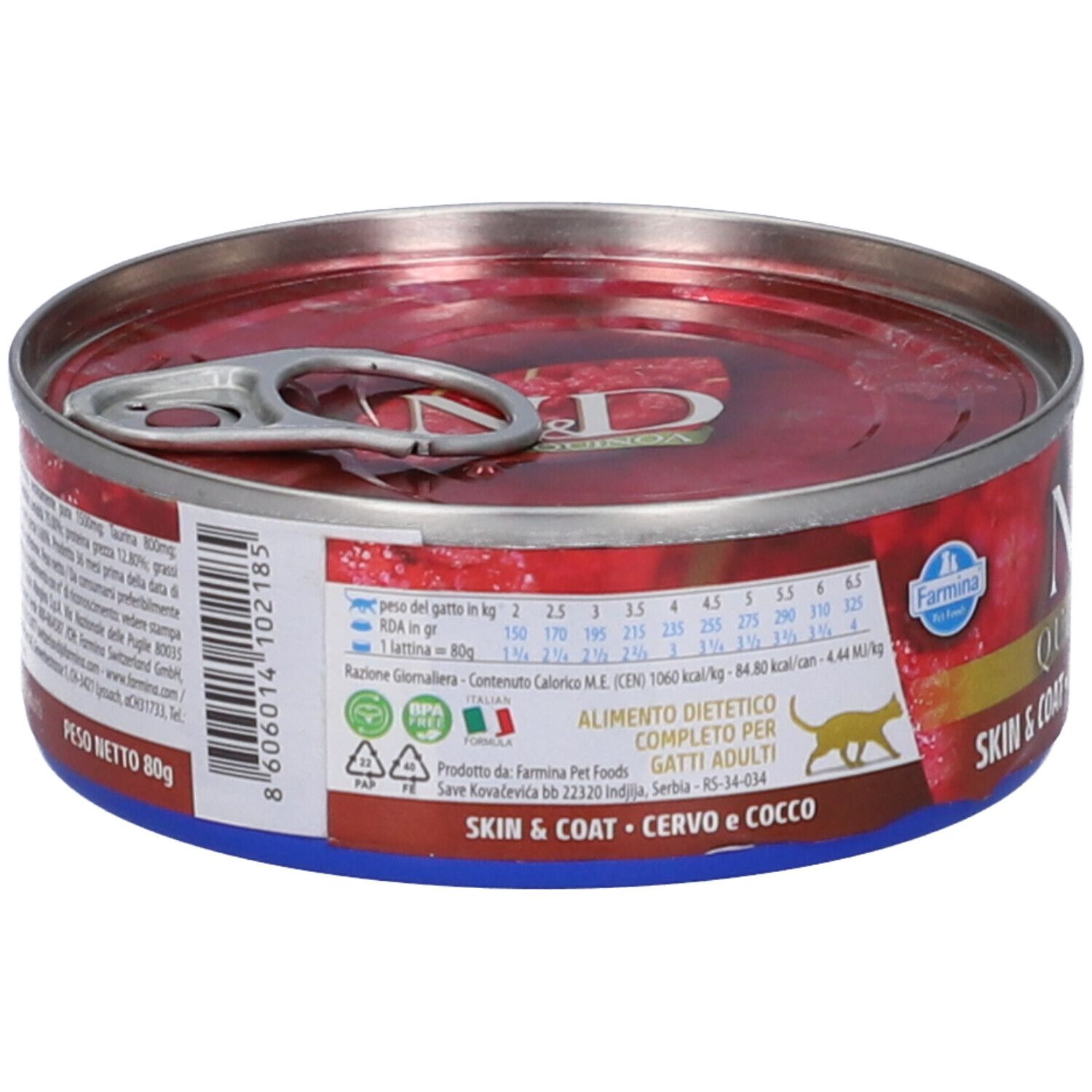 Runde Dose Nassfutter. Aufschrift: N&D Quinoa Skin & Coat, Cervo e Cocco. Farmina Logo. Enthält Nährwertangaben und Inhaltsstoffe.