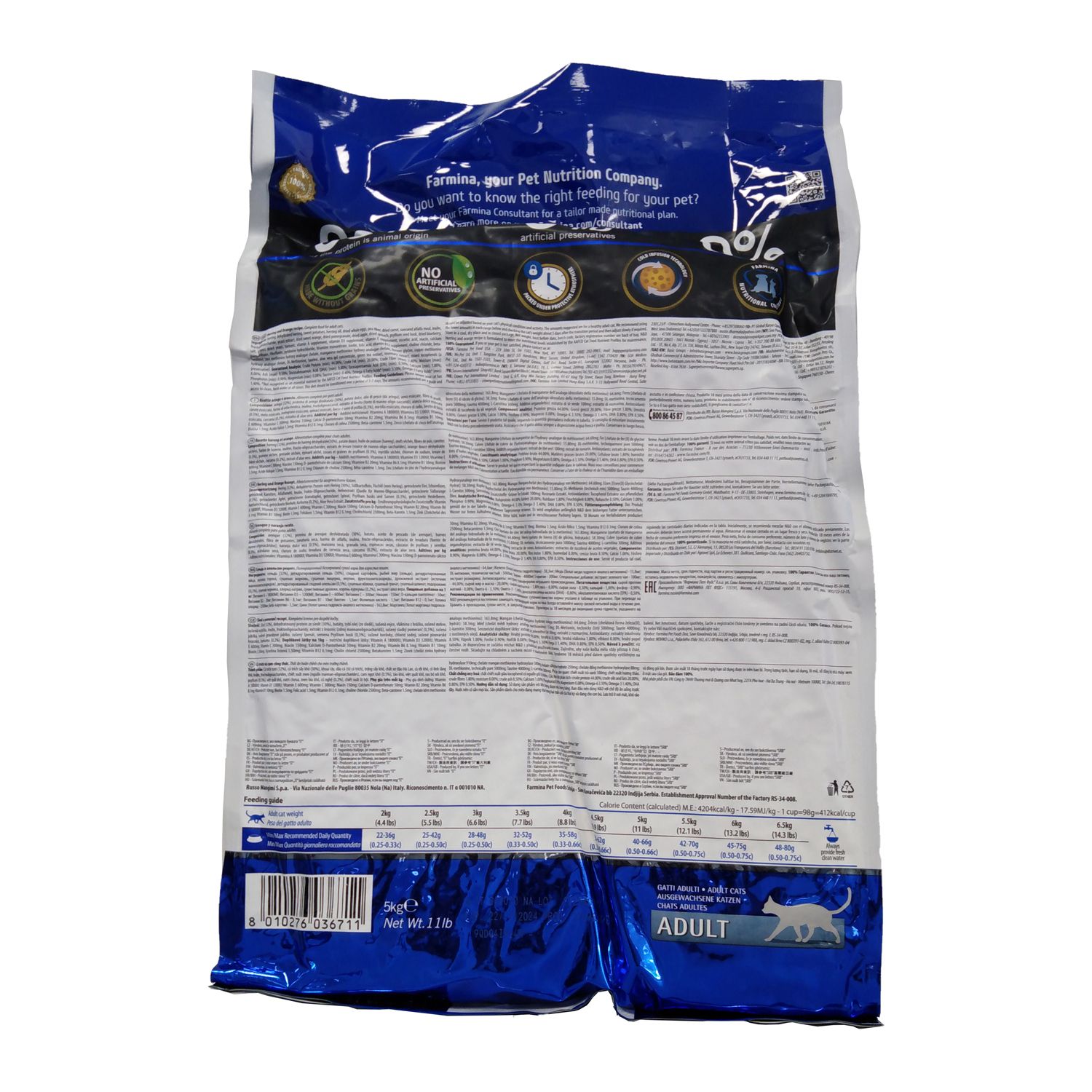 Rückseite der Farmina N&D Ocean Trockenfutter-Verpackung. Text und Nährwertangaben. Katze Adult.