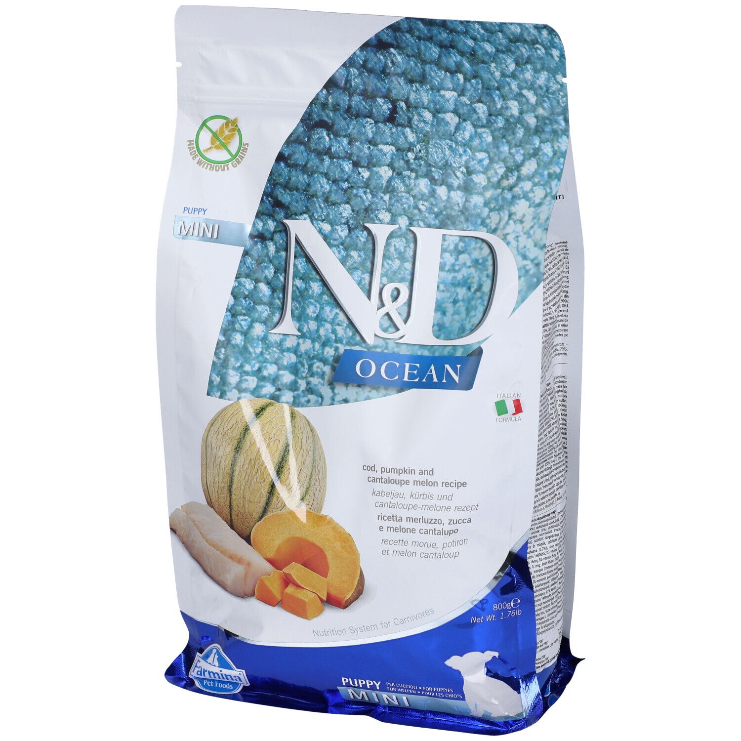 Verpackung mit N&D Ocean Hundefutter. Abbildung von Kürbis und Cantaloupe-Melone. Text: Puppy Mini, Kabeljau-Rezept.
