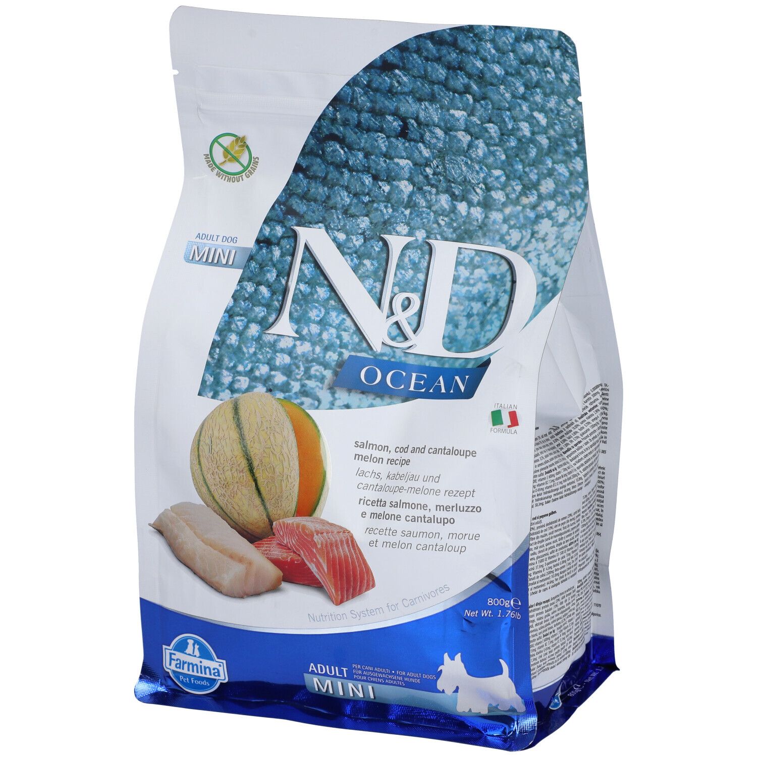 Beutel Trockenfutter. Aufdruck: N&D Ocean, Lachs, Kabeljau, Melone. Abbildung von Melone, Fisch. Farmina Logo.