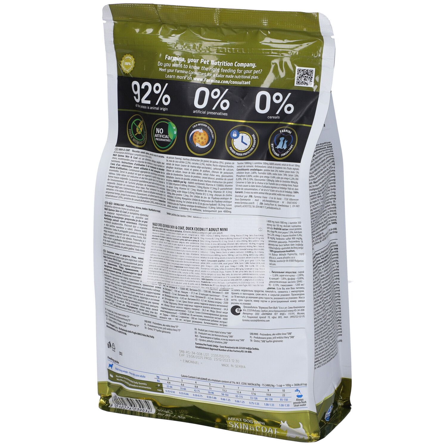 Rückseite des Trockenfutter-Beutels. N&D Quinoa, Ente, Skin & Coat. Angaben zu Inhaltsstoffen und Nährwerten. Prozentangaben.