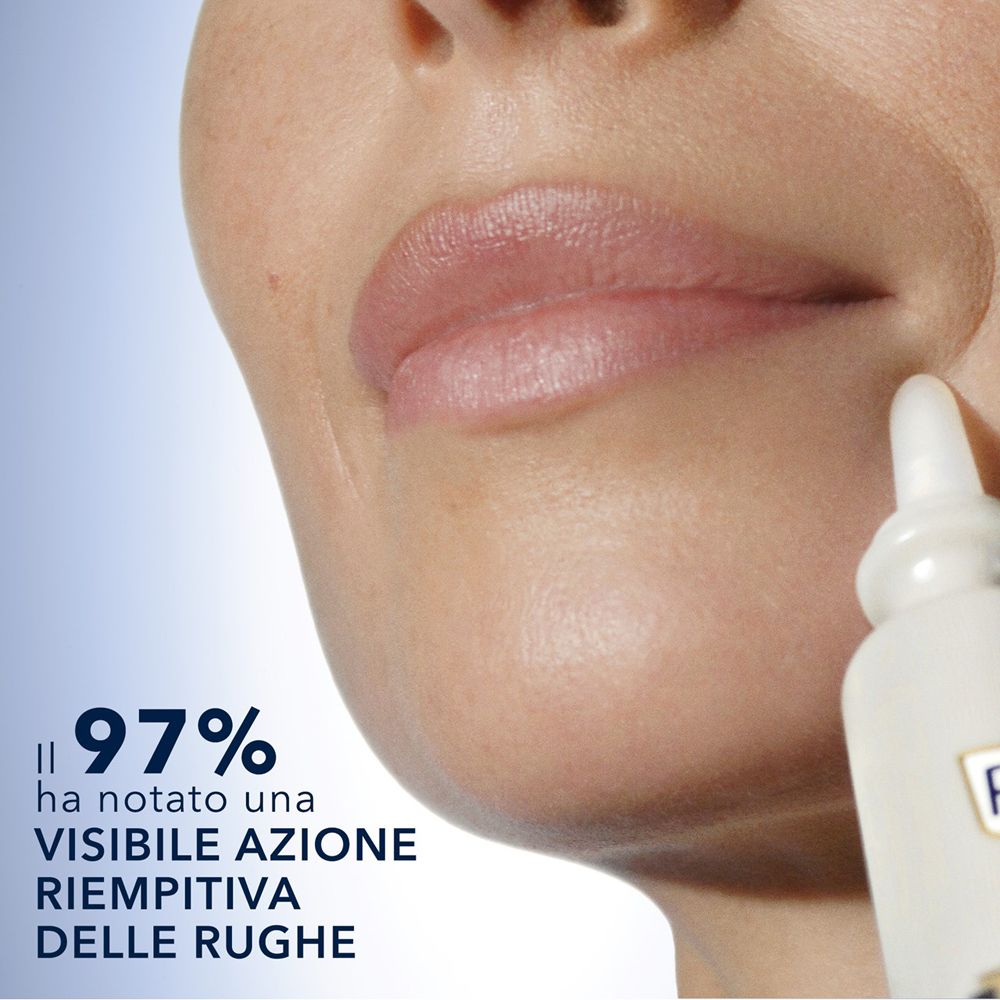 Nahaufnahme von Lippen. Text: 97% stellten eine sichtbare Füllwirkung der Falten fest.