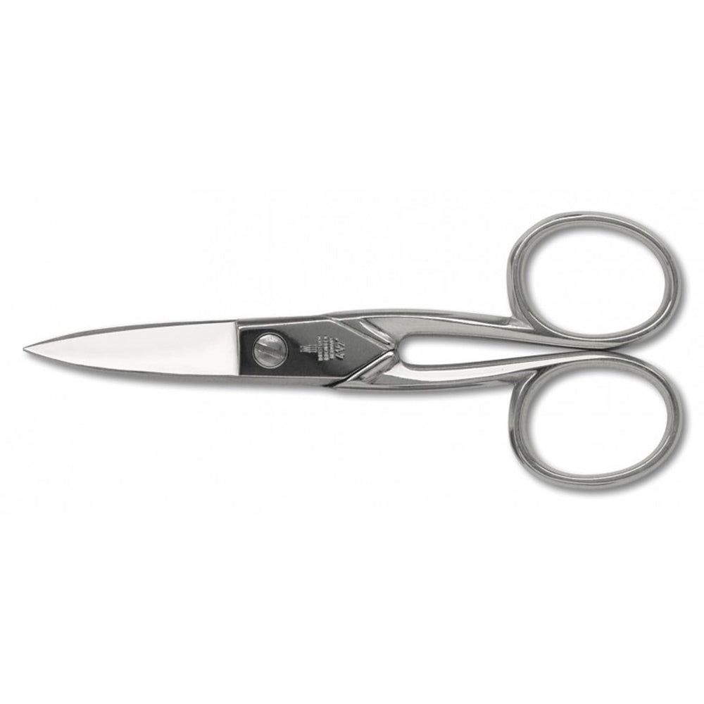 Edelstahl-Fussnagelschere mit Microverzahnung und polierter Oberfläche.