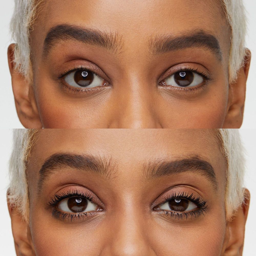 Nahaufnahme von zwei Augenpaaren. Oben: ungeschminkt. Unten: Wimpern getuscht. Augenbrauen sind sichtbar.