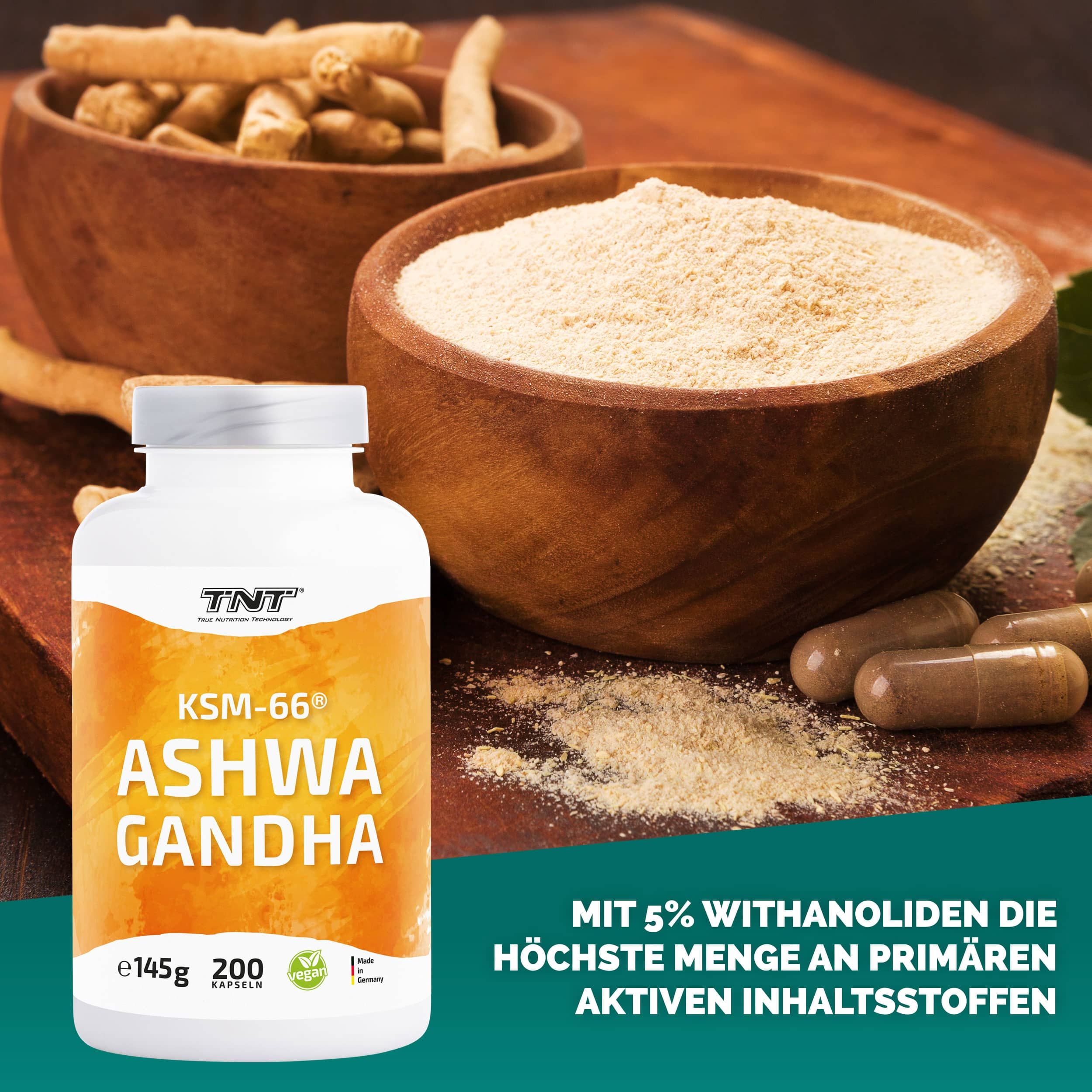 Weiße Flasche mit Kapseln. Aufkleber mit Text: KSM-66 Ashwagandha, 200 Kapseln, vegan. Marke: TNT. Schalen mit Pulver und Wurzeln.
