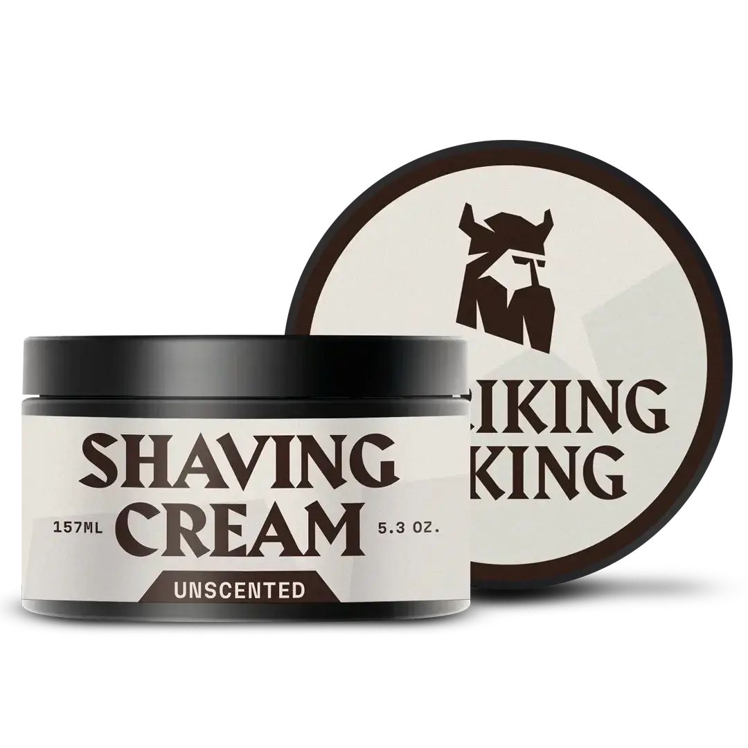 Rasiercreme-Tiegel mit schwarzem Deckel. Aufschrift: SHAVING CREAM, UNSCENTED. Daneben ein runder Deckel mit Logo und Schriftzug VIKING KING.