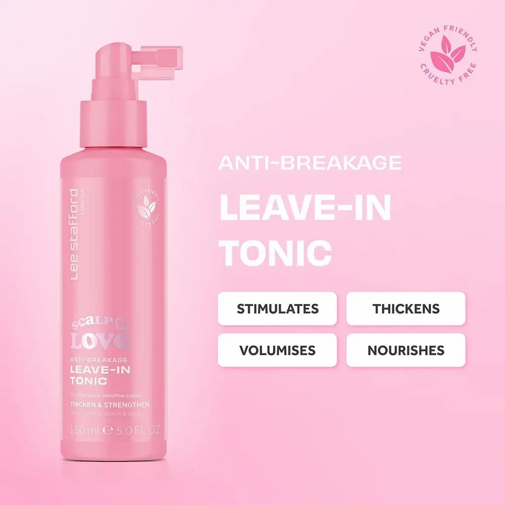 Rosa Flasche mit Sprühkopf. Aufschrift: Scalp Love Leave-in Tonic. Anti-Breakage. Marke: Lee Stafford. Vegan-Logo. Textfelder: Stimuliert, verdichtet.
