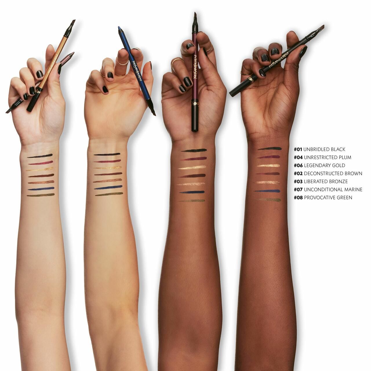 Vier Arme mit Eyeliner-Swatches und Stiften in Gold, Blau, Braun und Schwarz.