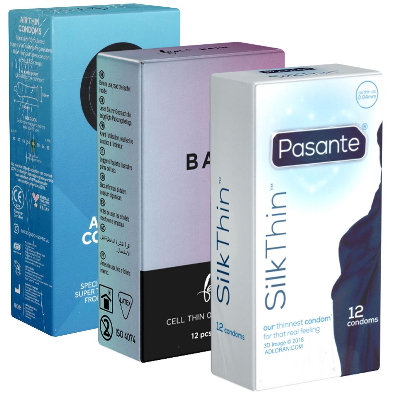 Drei Schachteln Kondome. Eine blaue Schachtel mit der Aufschrift "Air Thin Condoms". Eine lila Schachtel mit der Aufschrift "BA". Eine weiße Schachtel mit der Aufschrift "Pasante SilkThin".