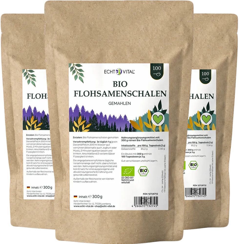 Drei Packungen Echt Vital Bio Flohsamenschalen, gemahlen, je 300g. Braune Papiertüten mit grünen Waldmotiven und Produktinformationen.