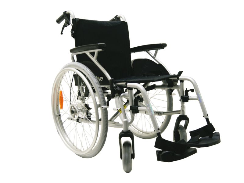 Leichtgewicht-Rollstuhl Drive Medical Litec 2G mit Trommelbremse für Begleiter 46 cm