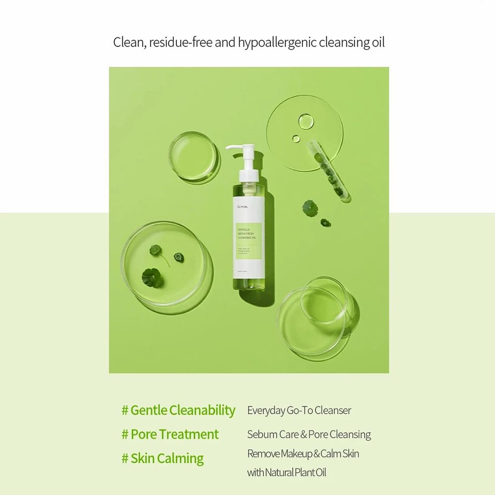 Produkt auf grünem Hintergrund, umgeben von Laborutensilien. Aufschrift: iUNIK Centella Green Fresh Cleansing Oil.
