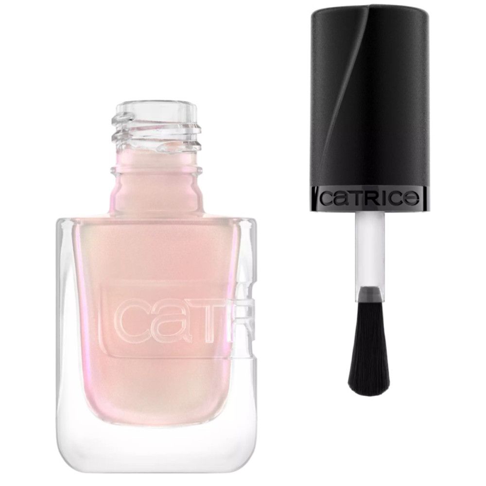 Nagellackflasche mit Pinsel. Der Lack ist rosa und transparent. Der Markenname Catrice ist auf der Flasche sichtbar.