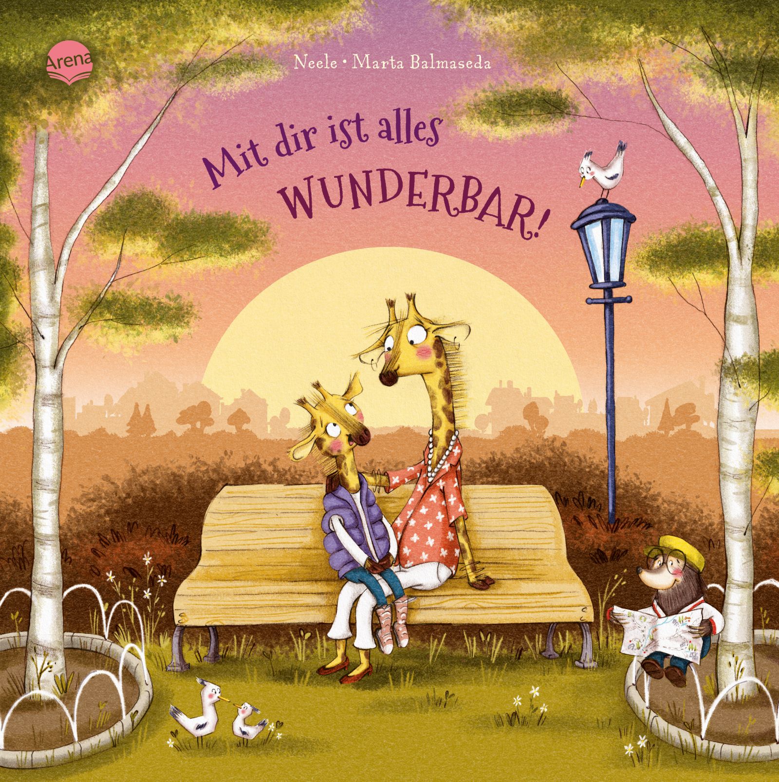 Buchcover mit Giraffen auf einer Bank. Titel: Mit dir ist alles wunderbar. Arena-Logo. Autoren: Neele, Marta Balmaseda.