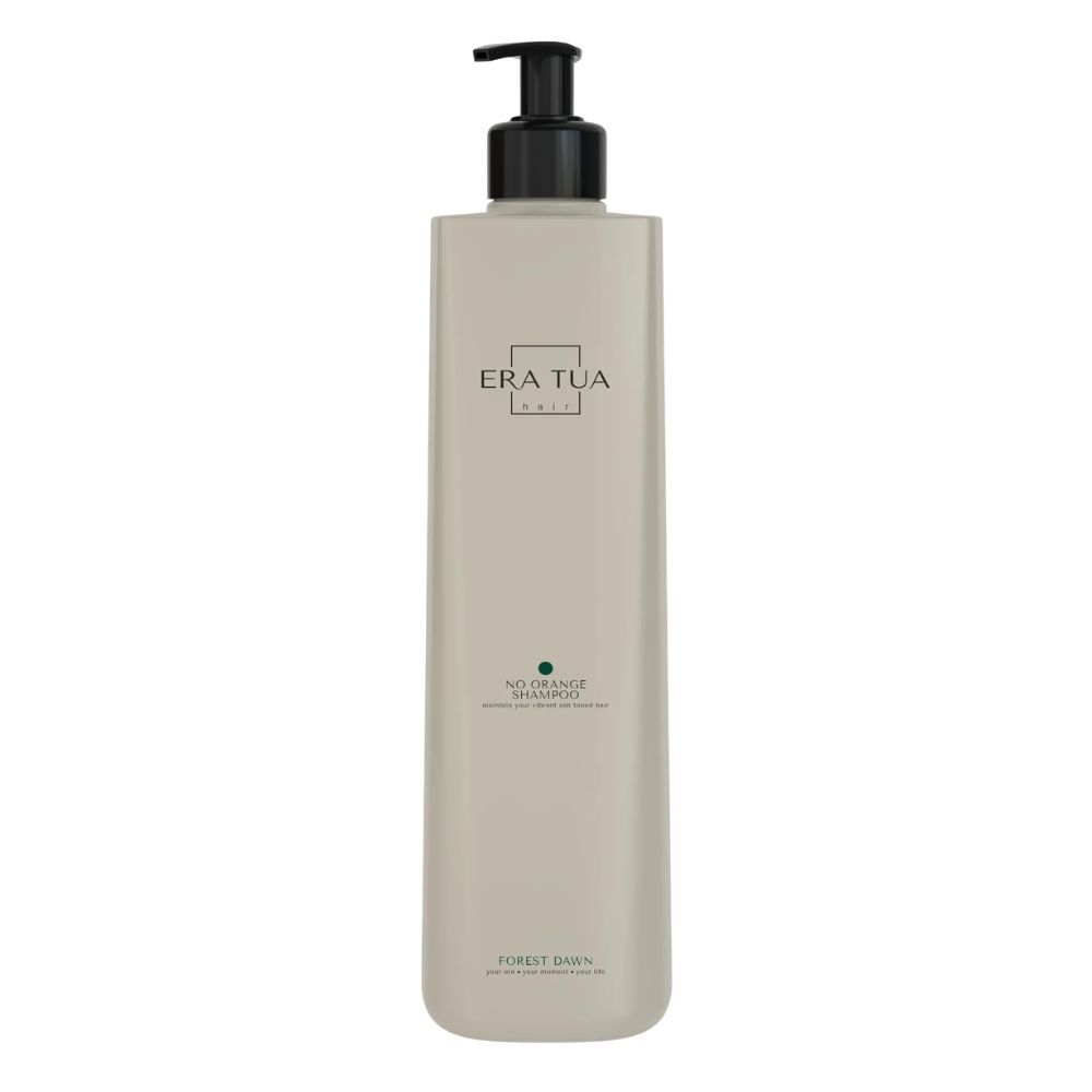 Beige Shampoo-Flasche mit schwarzem Spender. Text: Era Tua, No Orange Shampoo, Forest Dawn. Grüner Punkt.