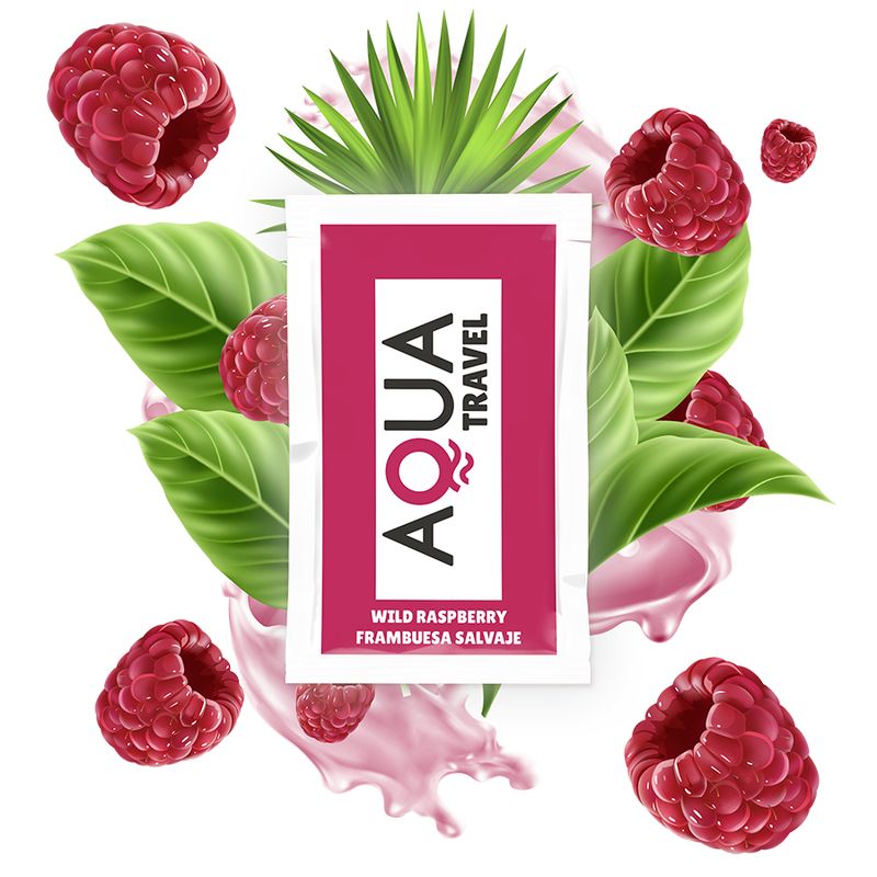 Produktverpackung mit AQUA Travel-Logo, umgeben von Himbeeren und Blättern. Text: WILD RASPBERRY.