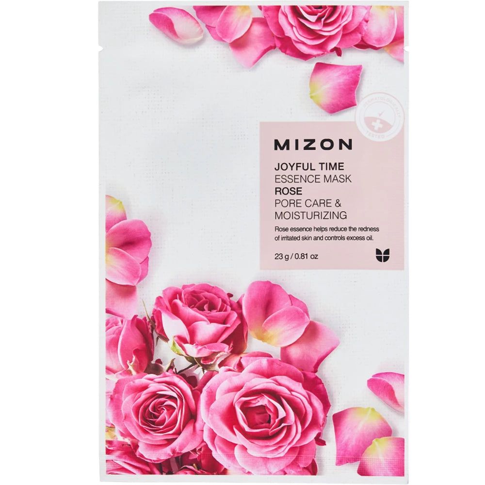 Gesichtsmaske mit Rosenmotiv. Verpackung mit Produktnamen und Inhaltsangaben. Rosa Rosenblüten als Designelement.