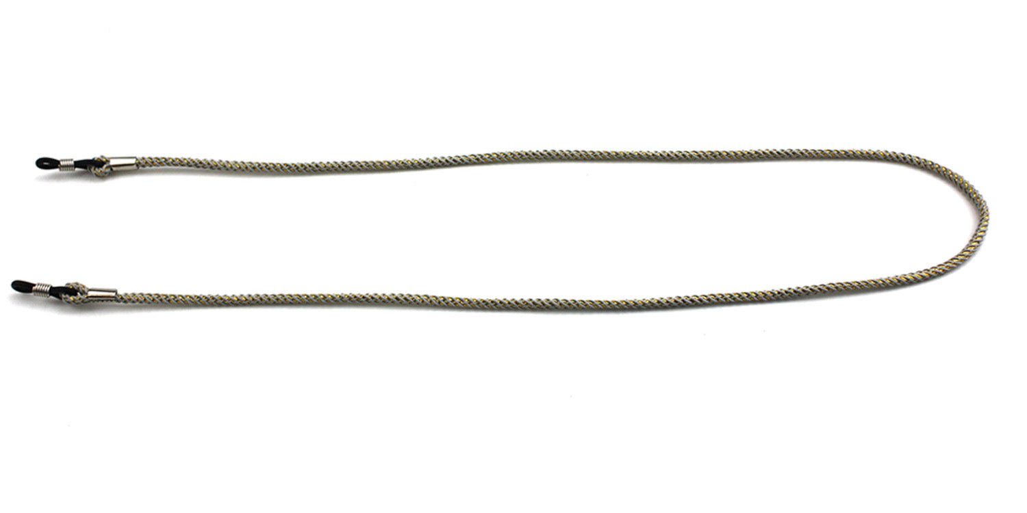Brillenband, geflochtenes Seil, beige-grau. Metallenden mit Schlaufen. Auf weißem Hintergrund.