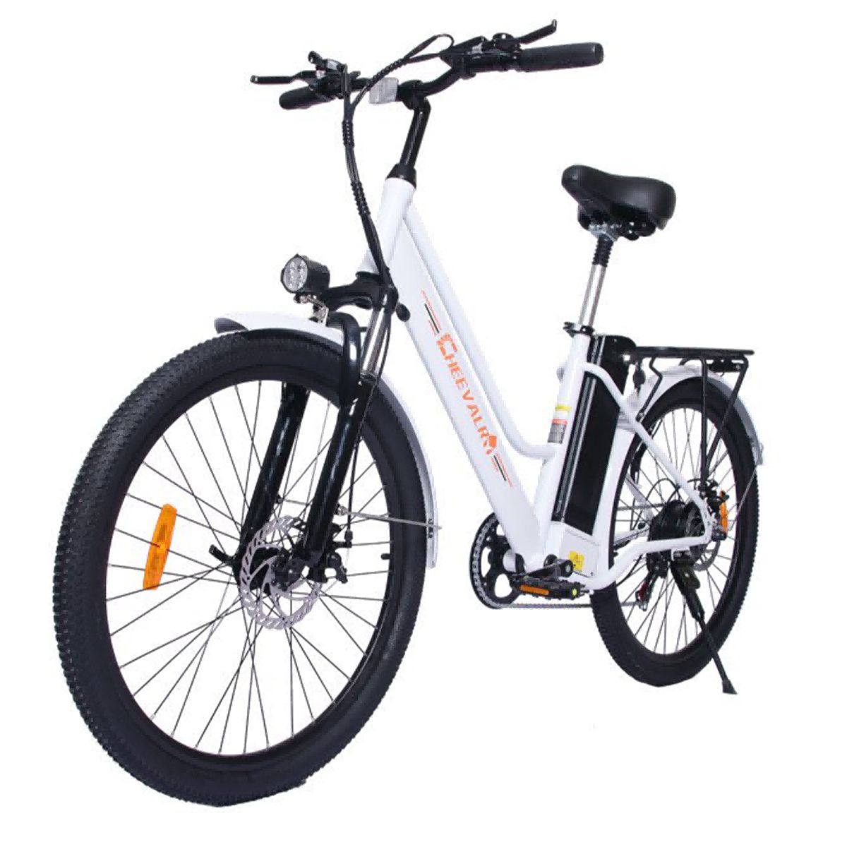 Weißes Elektrofahrrad mit schwarzen Reifen, Scheinwerfer und Marke Cheevalry.