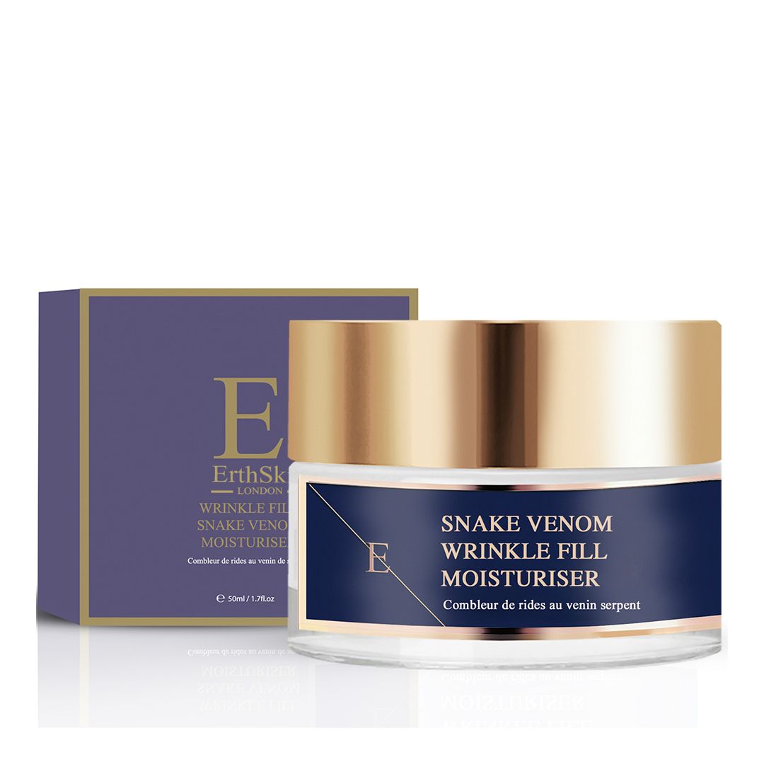 Glasbehälter mit goldfarbenem Deckel und Schachtel. Aufschrift: Snake Venom Wrinkle Fill Moisturiser. Blaue Etikette.